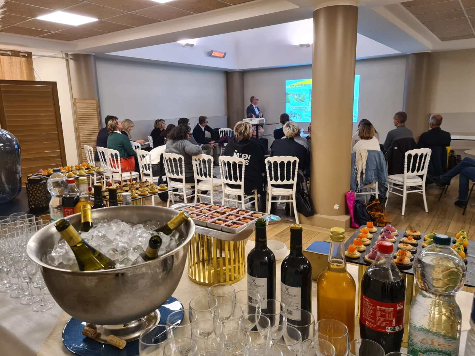 RÉUNION & COCKTAIL POUR LA MAIRIE DE&nbsp;JOUY-EN-JOSAS